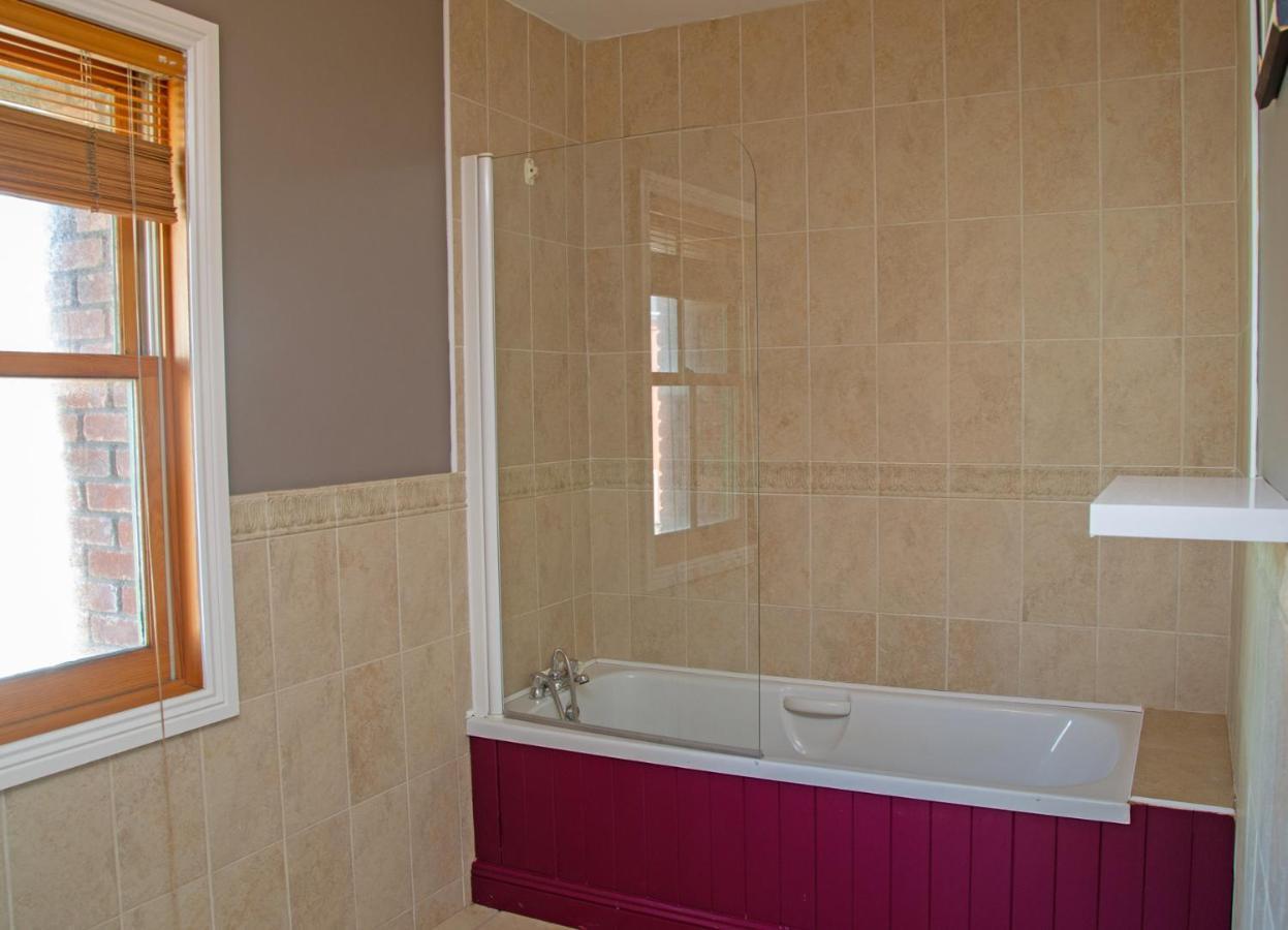 Dingle Town Holiday Home By Trident Holiday Homes Экстерьер фото