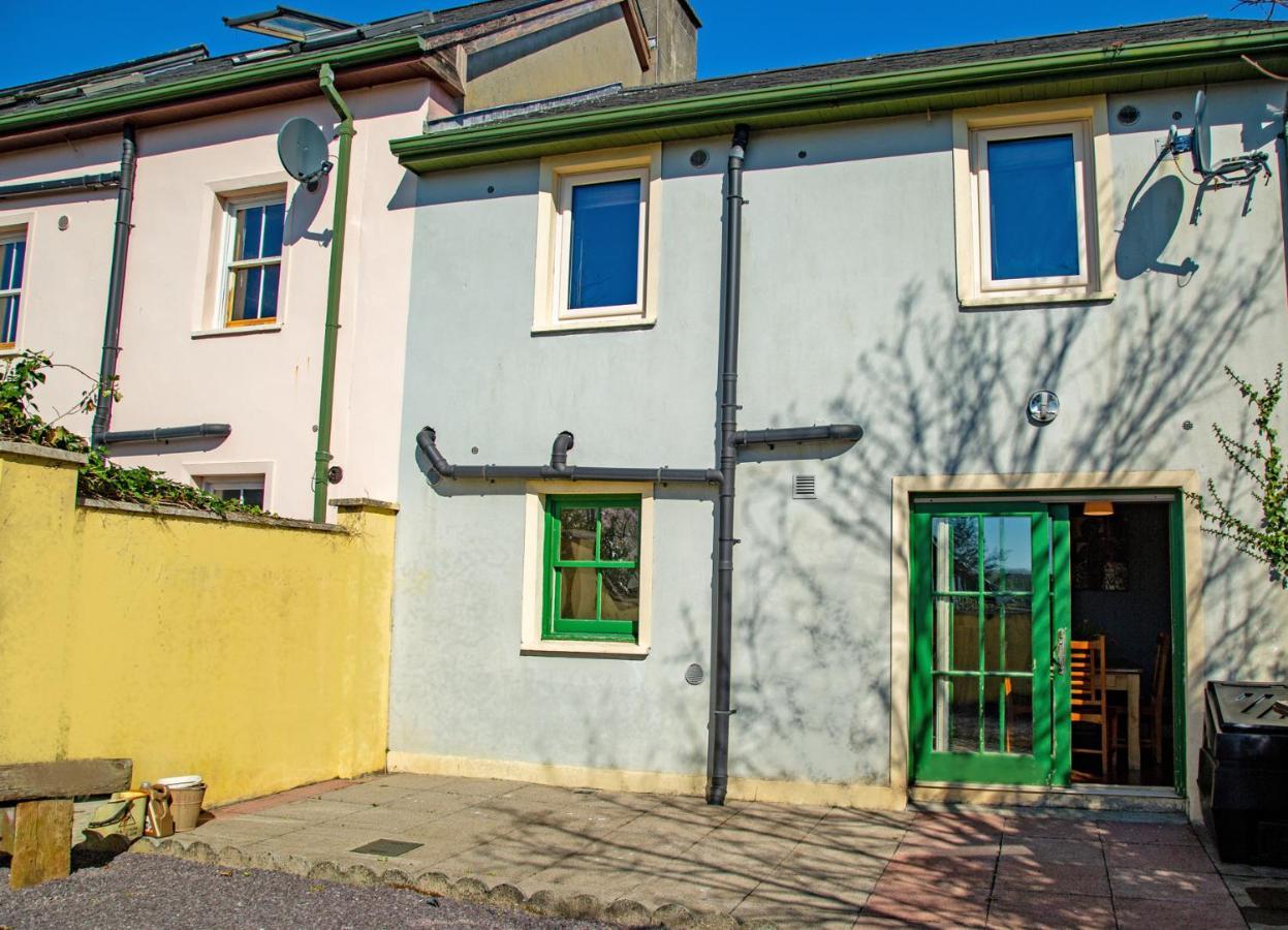 Dingle Town Holiday Home By Trident Holiday Homes Экстерьер фото